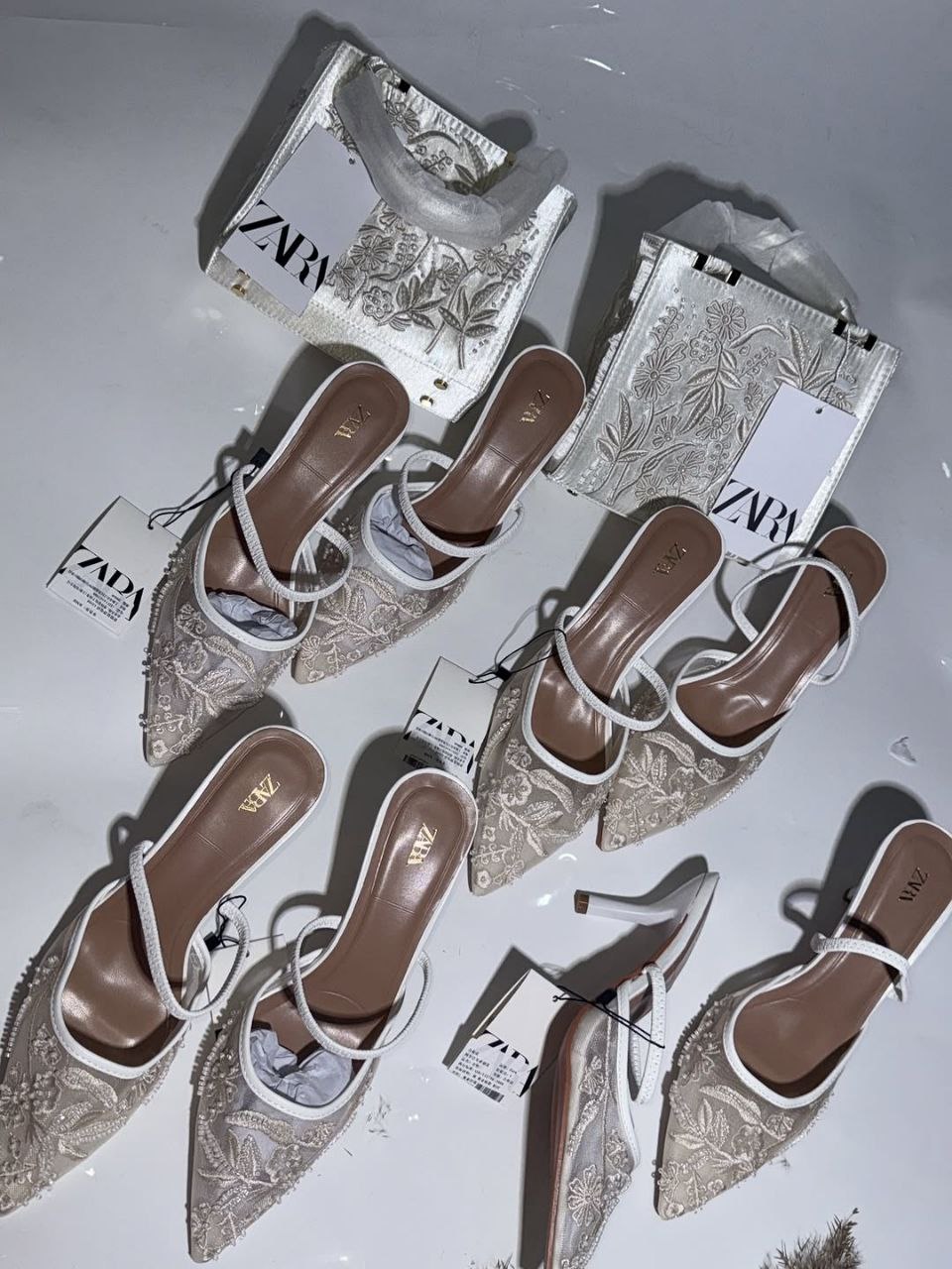 Escarpins Zara a talons ouvertes ( Qualité Premium )