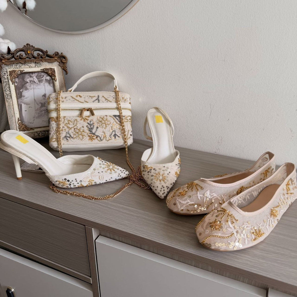 Ballerines en maille brodee et perlee pour femme 2026