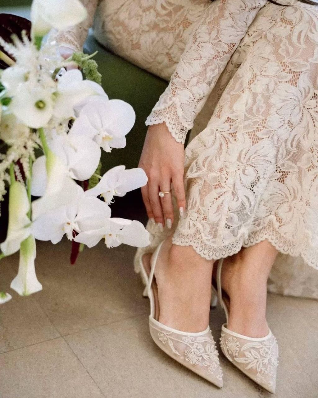 Escarpins Zara a talons ouvertes ( Qualité Premium )