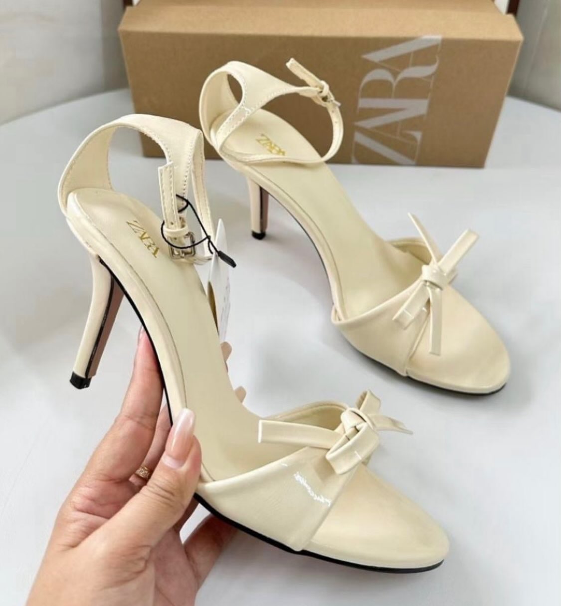 ZARA HEELS Z156